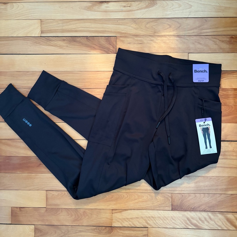 Bench Women’s Fleece-Lined Black Leggings – XS – Side Pockets – NWT - Picture 4 of 7